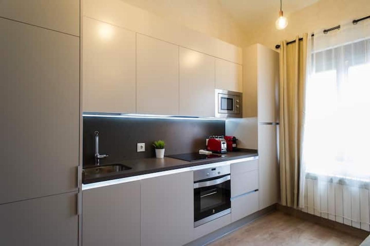 Premium Apartment La Latina 1. Salamanca Dış mekan fotoğraf