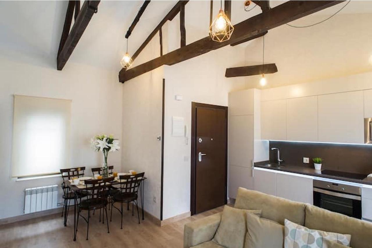 Premium Apartment La Latina 1. Salamanca Dış mekan fotoğraf